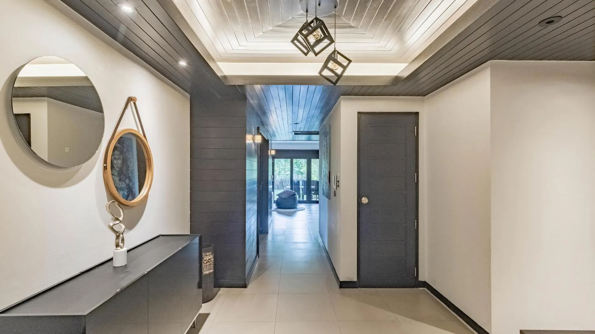 Casa Oasis — 3Br Apartment In Laguna & Layan Beach Phuket 0*,  Thaiföld
