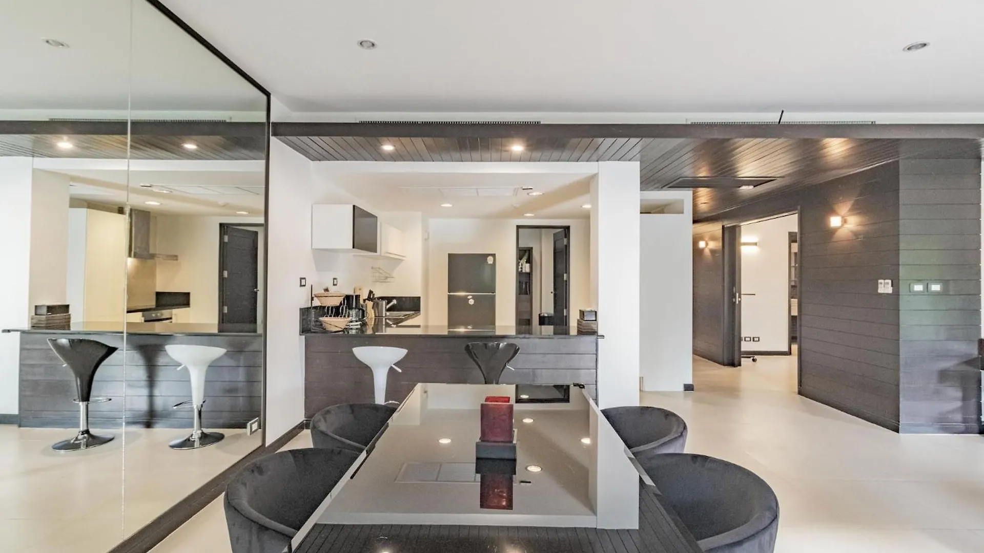 Casa Oasis — 3Br Apartment In Laguna & Layan Beach Phuket 0*,  Thaiföld